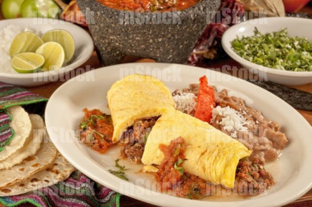 Omelette de machaca a la mexicana
