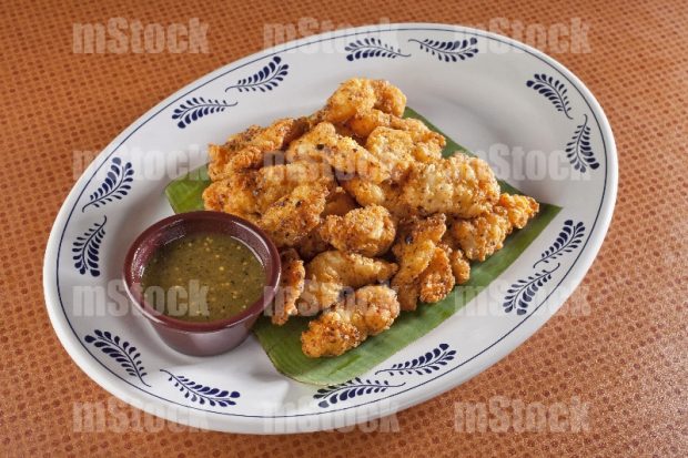 Tenders de pollo empanizados