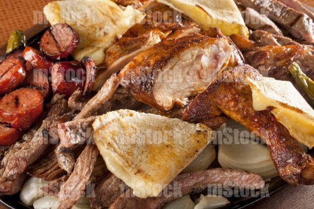 Parrillada de Arrachera y pierna de Pollo