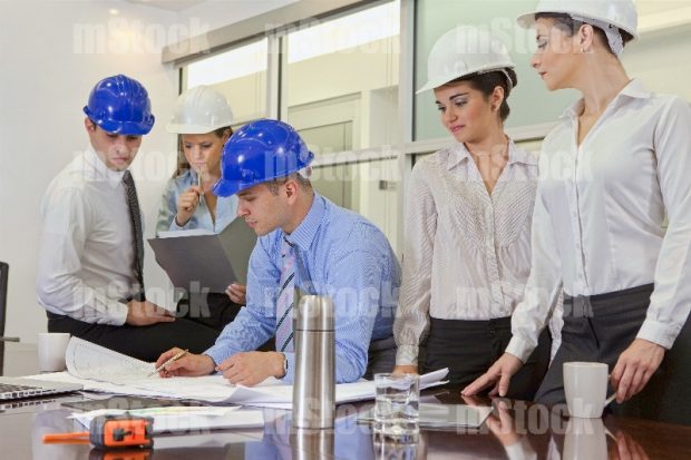 Oficina de proyectos de construcción