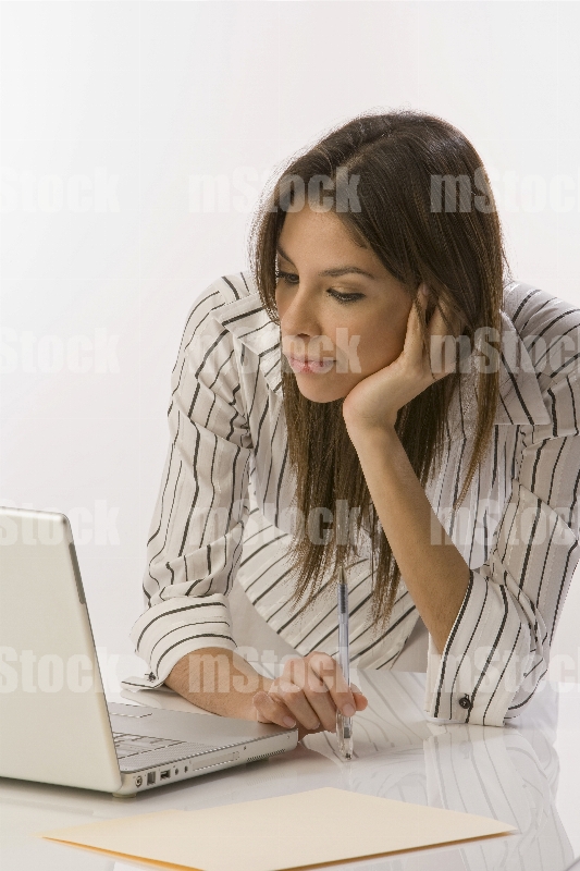 Revisando Estados Financieros
