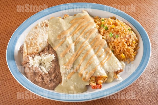 Enchiladas de Camarón en salsa blanca cremosa