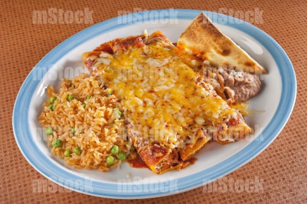 Enchiladas Tex Mex de queso con arroz