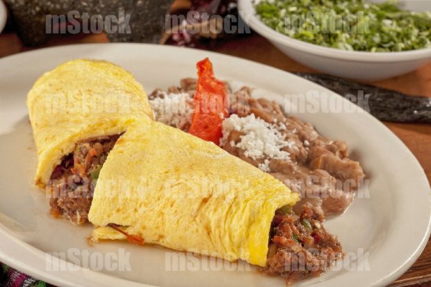 Omelette de carne seca a la mexicana