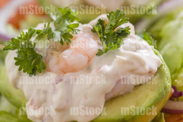 Aguacate relleno de Camarón